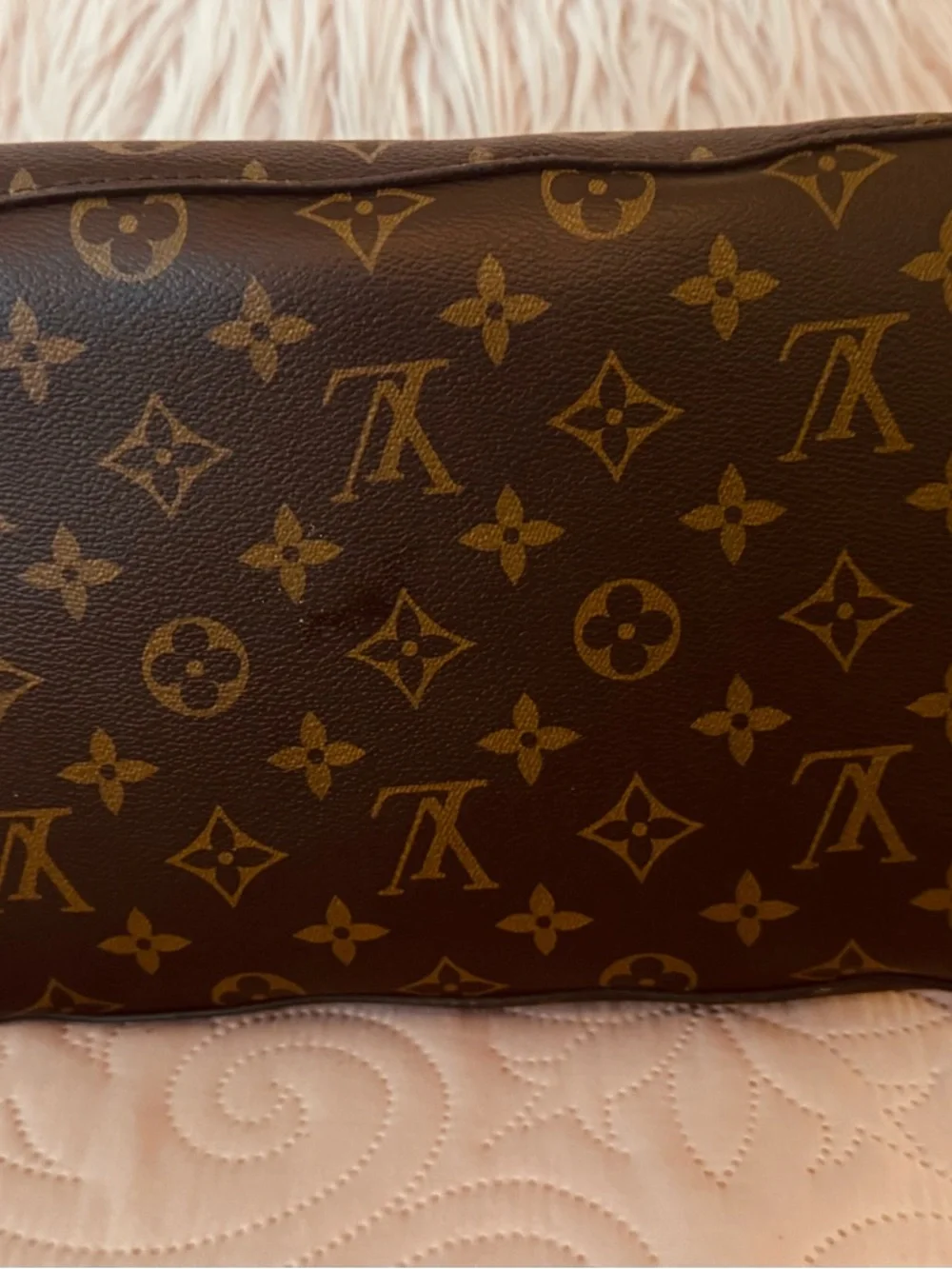 Louis Vuitton Monogram Drawstring Shoulder Bag - Brown & Gold - Picture 2 of 9